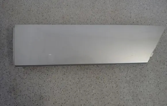 Mazda 5 Fender trim (molding) 