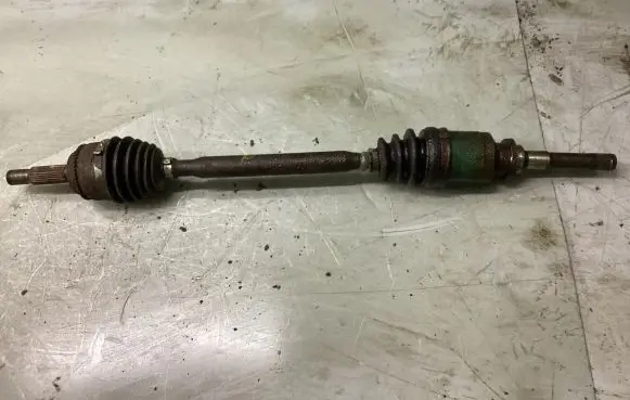 Mitsubishi Outlander Front driveshaft