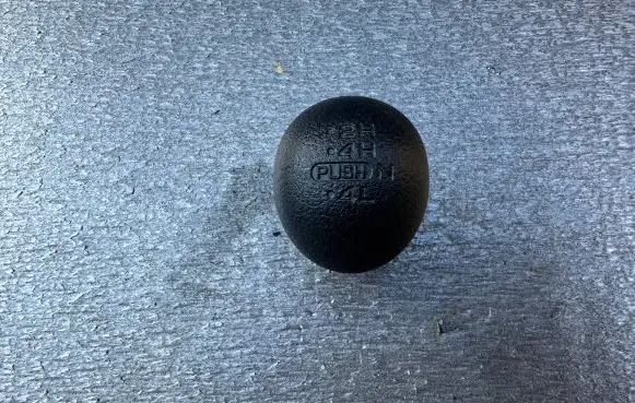 Nissan Terrano Gear shift switch/knob 3321827300