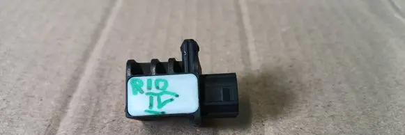 KIA Rio Airbag deployment crash/impact sensor 95920H8000