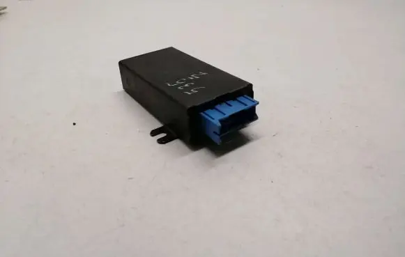 BMW 5 E34 Other control units/modules 05380010 13903520 6135