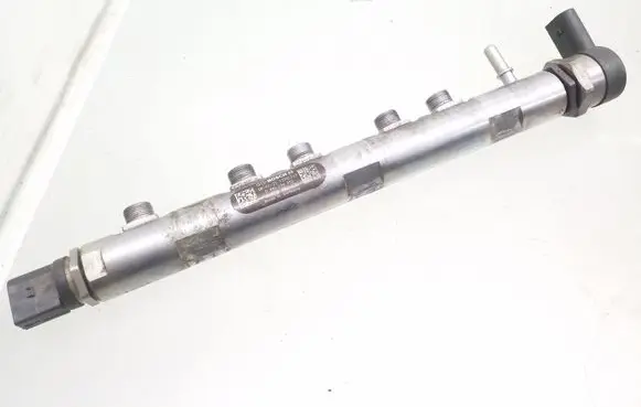 BMW 1 E81 E87 Fuel main line pipe 7809127 0445214182 0281002738