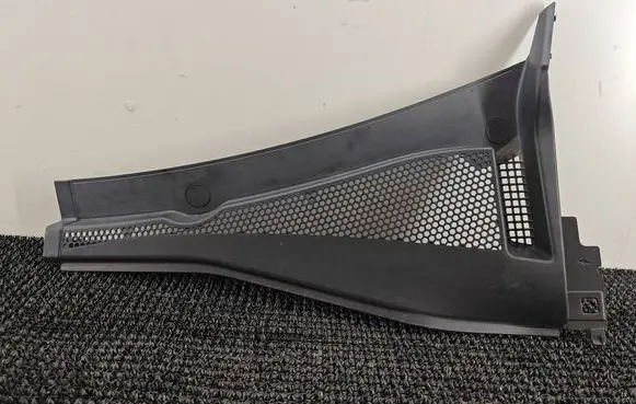 Citroen C3 Wiper trim 9811934477