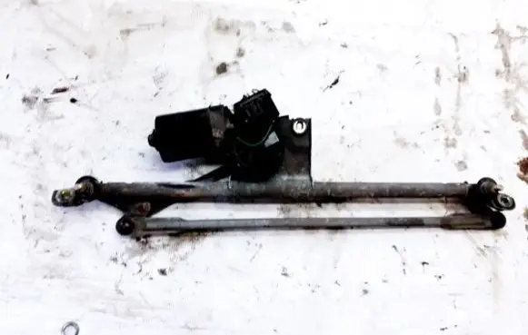Opel Vectra B Front wiper linkage and motor