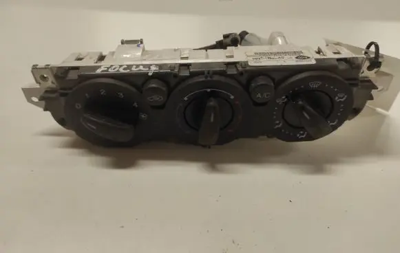 Ford Focus Climate control unit 3M5T19980AD 69607324