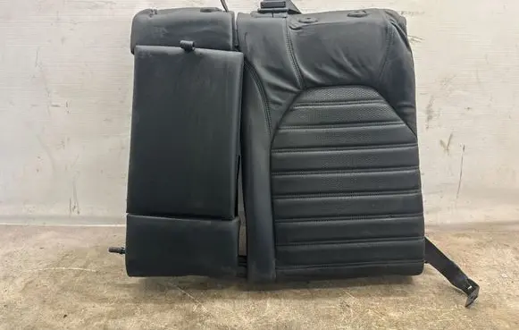 Alfa Romeo Stelvio Rear seat 156134777