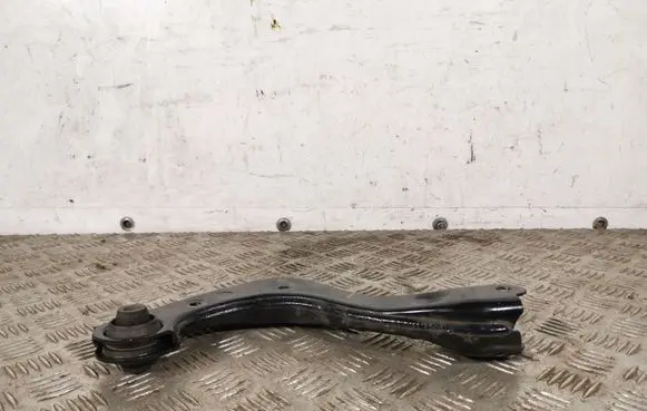 Toyota C-HR I Rear control arm 8710A