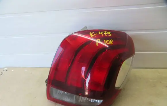 Peugeot 108 Rear/tail lights 815500H132