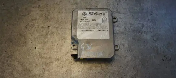 Skoda Fabia Mk1 (6Y) Airbag control unit/module 6Q0909605H
