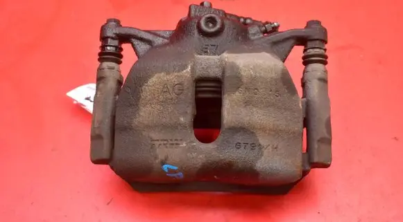 Skoda Octavia Mk3 (5E) Front brake caliper