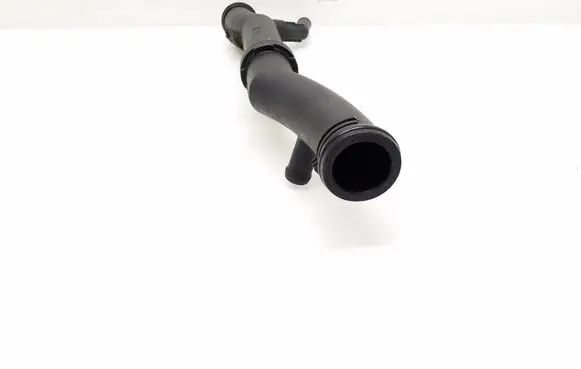Volkswagen Golf VI Engine coolant pipe/hose