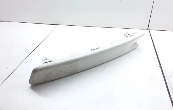 Volkswagen PASSAT B6 Front bumper corner part panel trim 3C0807645A