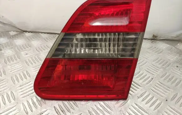 Mercedes-Benz B W245 Tailgate rear/tail lights A1698201664