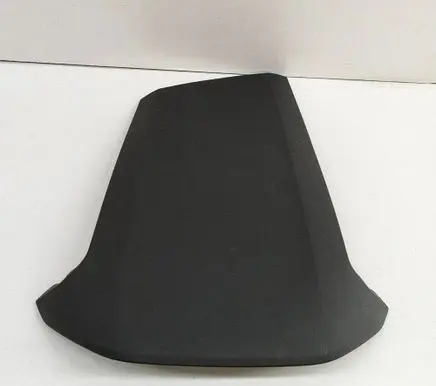 Dashboard glove box trim