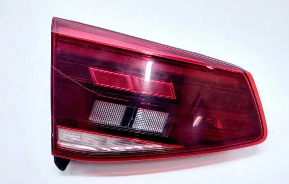 Volkswagen PASSAT B8 Tailgate rear/tail lights 3G9945093G 3G9945093F