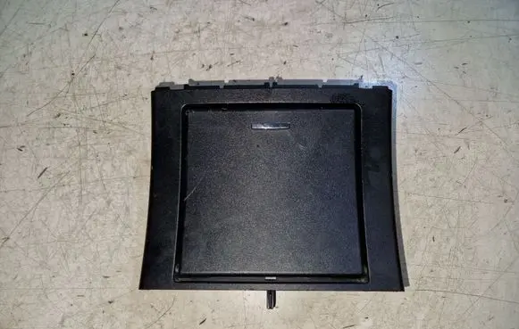 Mercedes-Benz E W212 Ashtray (rear) A2126803850