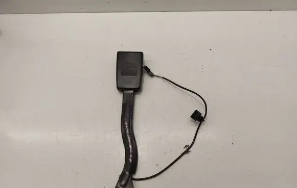 Volkswagen Golf V Front seatbelt buckle 1K4857755K