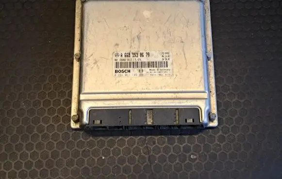 Mercedes-Benz Vaneo W414 Engine control unit/module A6681530679 0281011149