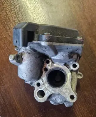 Mercedes-Benz E AMG W212 EGR valve A2C59514268
