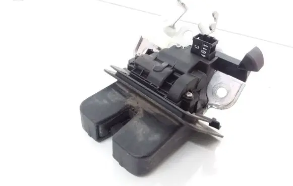 Audi A6 S6 C7 4G Tailgate/trunk/boot lock/catch/latch 4G9827520
