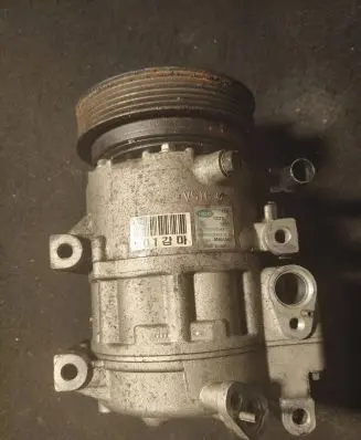 KIA Ceed Air conditioning (A/C) compressor (pump) F500AN6AA05