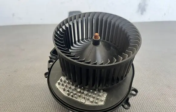 BMW 1 F20 F21 Heater fan/blower T921557 2206948