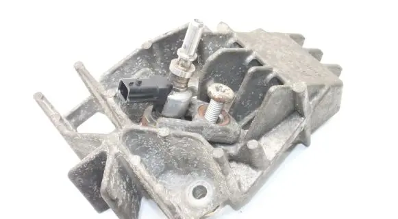 Nissan Juke I F15 Other engine bay part 8200771226