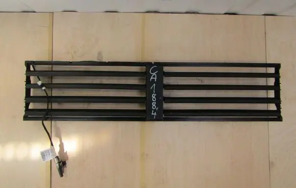 BMW 2 F45 Radiator trim 931991801
