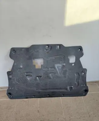 Volvo XC60 Engine splash shield/under tray 31378306