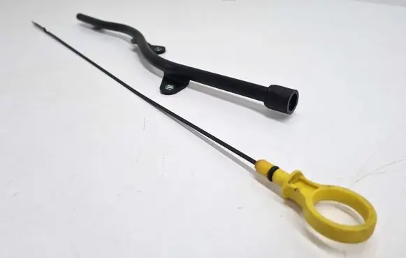 Ford C-MAX II Oil level dip stick CM5G6754EA