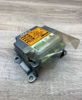 Toyota Yaris Airbag control unit/module 8917052040 2310001830
