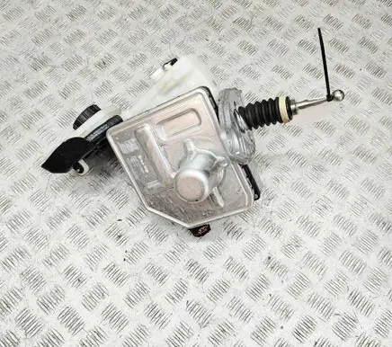 Volvo V60 Brake booster 32384488