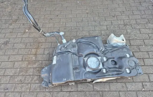Peugeot 5008 II Fuel tank 9813793080
