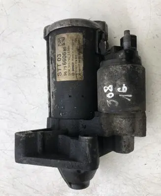 Peugeot 308 Starter motor 9675660680 0001174601