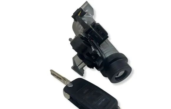 Volkswagen Touran I Ignition lock 1K0905851B