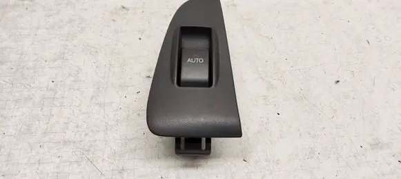 Toyota Avensis T250 Electric window control switch 8481005050 37080A 7427105020