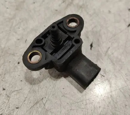 Mercedes-Benz ML W164 Air pressure sensor A0061531528
