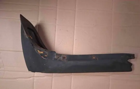Mercedes-Benz W123 Front bumper corner part panel trim 1238850823