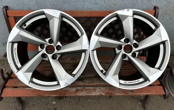 Audi A5 R19 alloy rim 