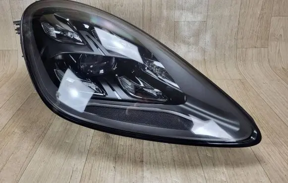 Porsche Cayenne (9Y0 9Y3) Headlight/headlamp 9Y0941036J