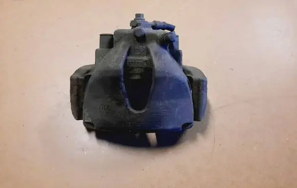 Opel Zafira B Front brake caliper