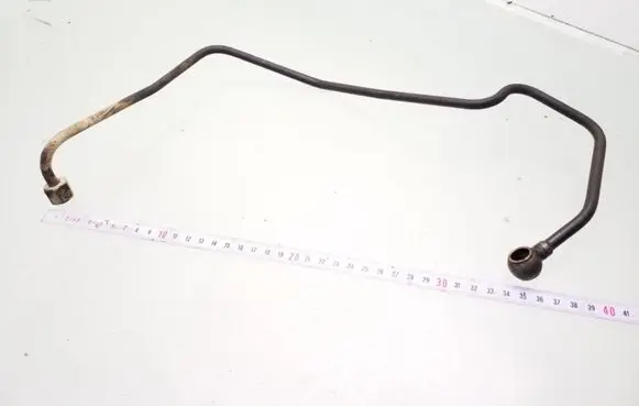 Volkswagen PASSAT B4 Turbo turbocharger oiling pipe/hose
