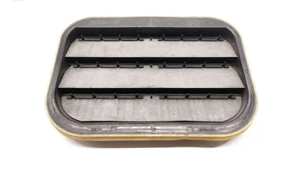 Volvo V70 Fender grill 31250723