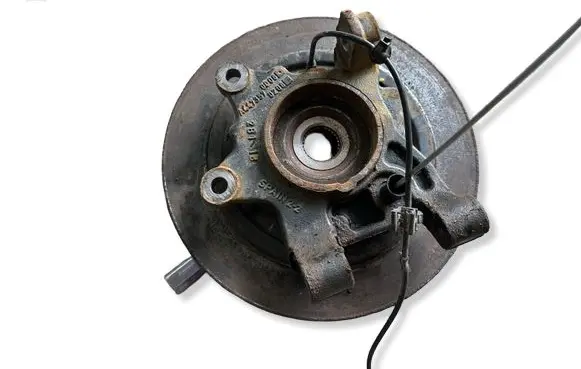Mercedes-Benz Vito Viano W447 Rear wheel hub spindle/knuckle 