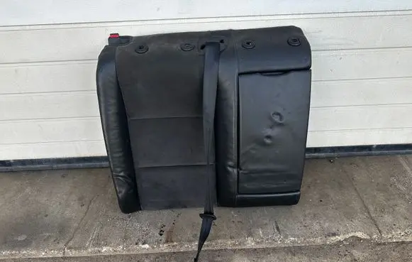 Rear seat