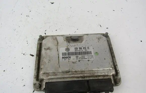 Volkswagen Polo III 6N 6N2 6NF Engine control unit/module ECU 030906032CE