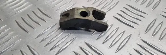 Volvo S70 V70 V70 XC Fuel Injector clamp holder 