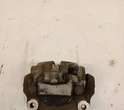 BMW 5 F10 F11 Front brake caliper 6024330
