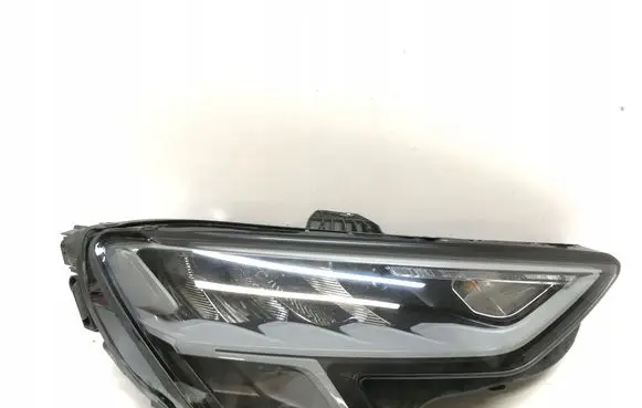 Audi A3 8Y Headlight/headlamp