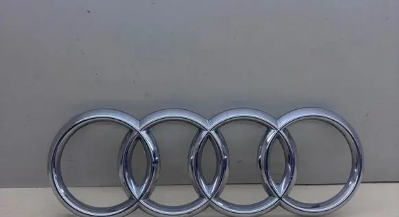 Audi A6 S6 C7 4G Manufacturer badge logo/emblem